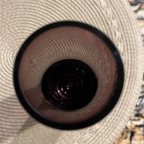 Vintage Amethyst Ombre Clear Base Vase - Picture 3 of 7